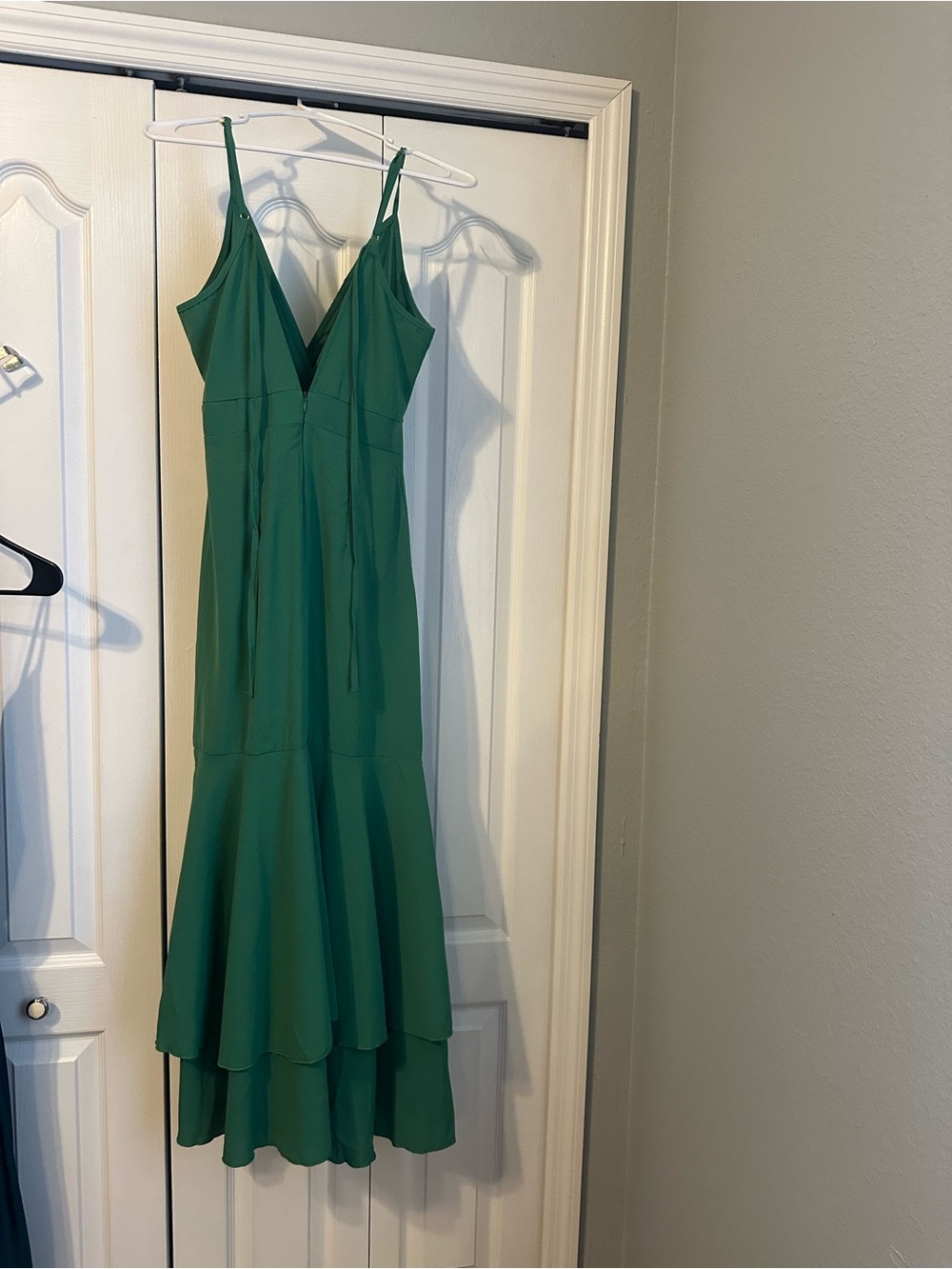 Green V-Neck High-Low Ruffle Dress - Picture 3 of 4